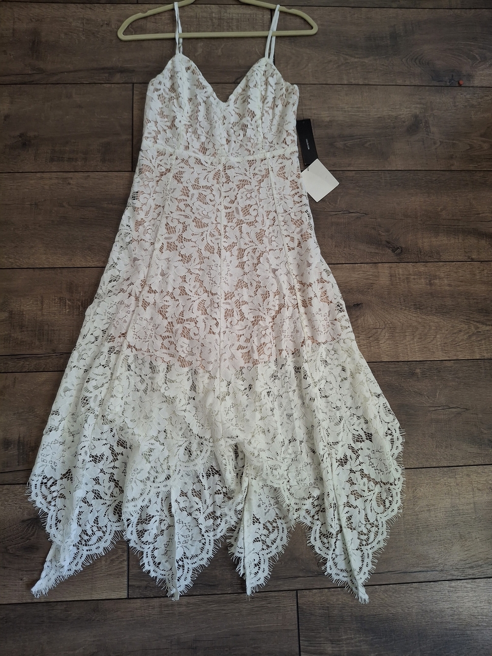 Lulu's White Lace Handkerchief Hem Dress